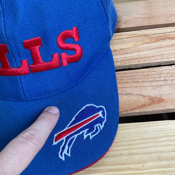 CLEARANCE! Vintage Twins Enterprises Buffalo Bills Fitted Wool Cap Size 7 1/8 - Picture 6 of 6